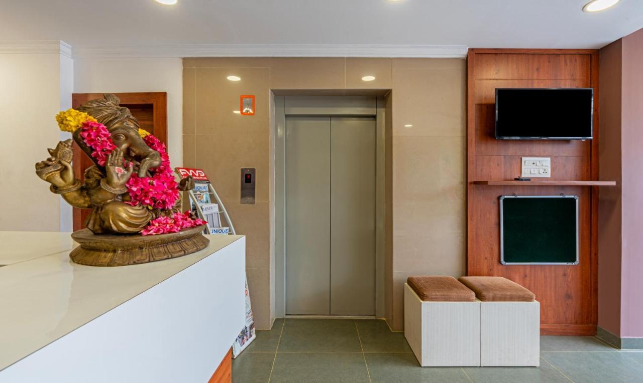 Treebo Jp Residency Hotel Thiruvananthapuram Kültér fotó