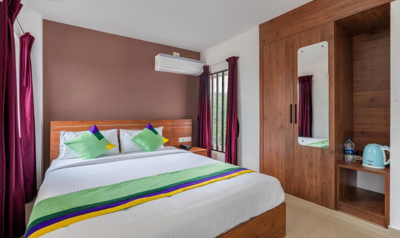 Treebo Jp Residency Hotel Thiruvananthapuram Kültér fotó