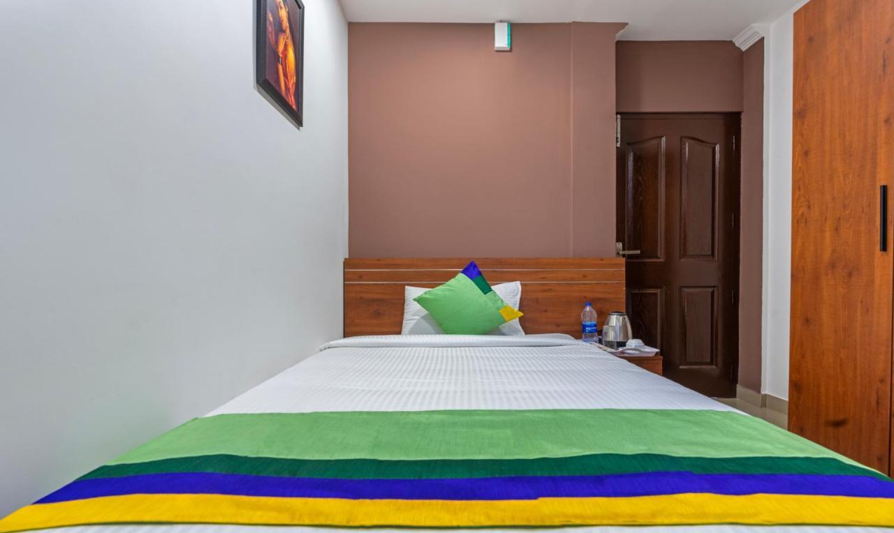 Treebo Jp Residency Hotel Thiruvananthapuram Kültér fotó