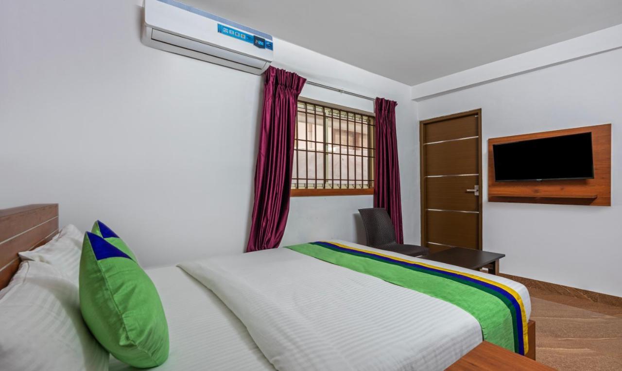 Treebo Jp Residency Hotel Thiruvananthapuram Kültér fotó