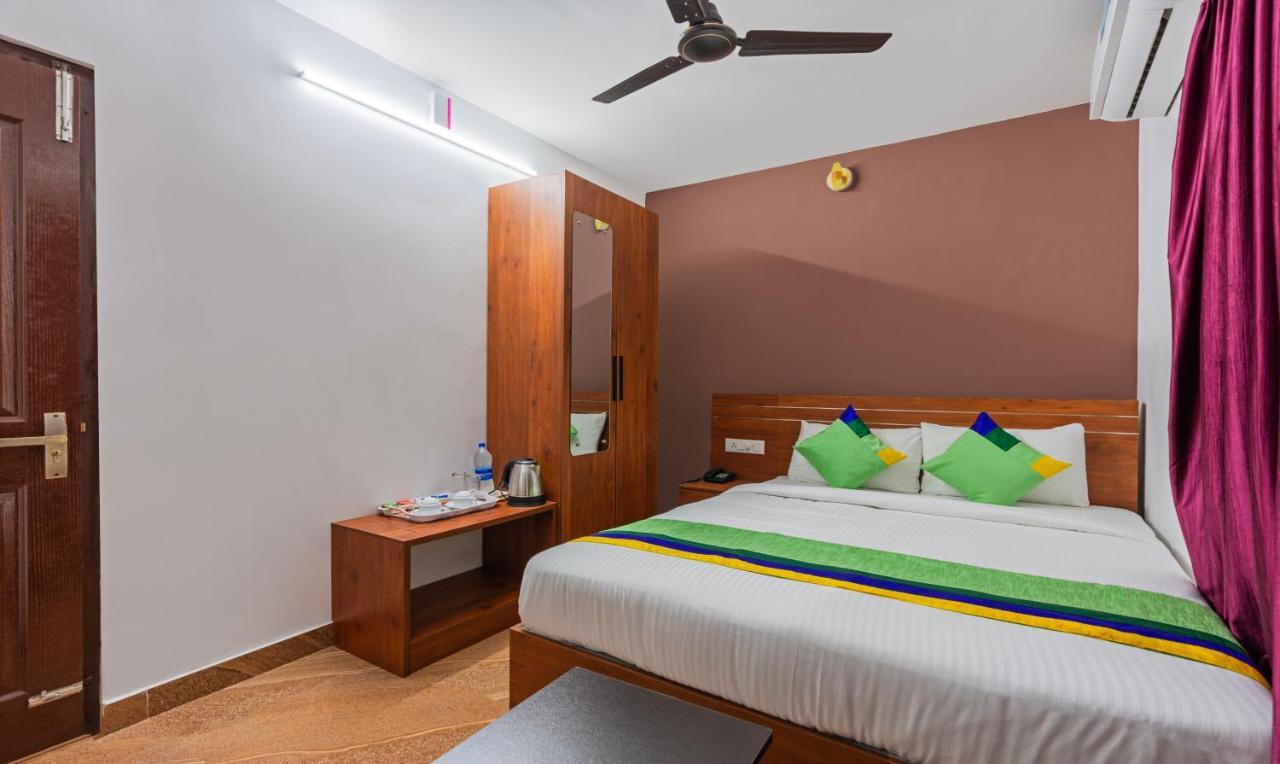 Treebo Jp Residency Hotel Thiruvananthapuram Kültér fotó